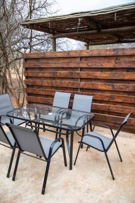 Wildheart Safari - Zesty Zebra Apartment Hoedspruit Exterior photo